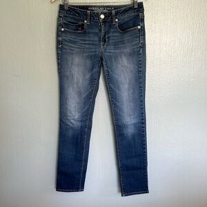 Women’s American Eagle Skinny Jeans Size 8